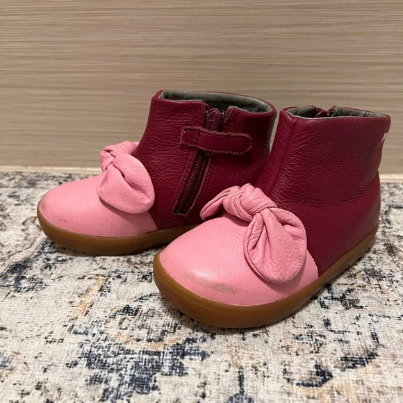 Camper First Walker Bow Boots, size 23 - Picture 3 of 5